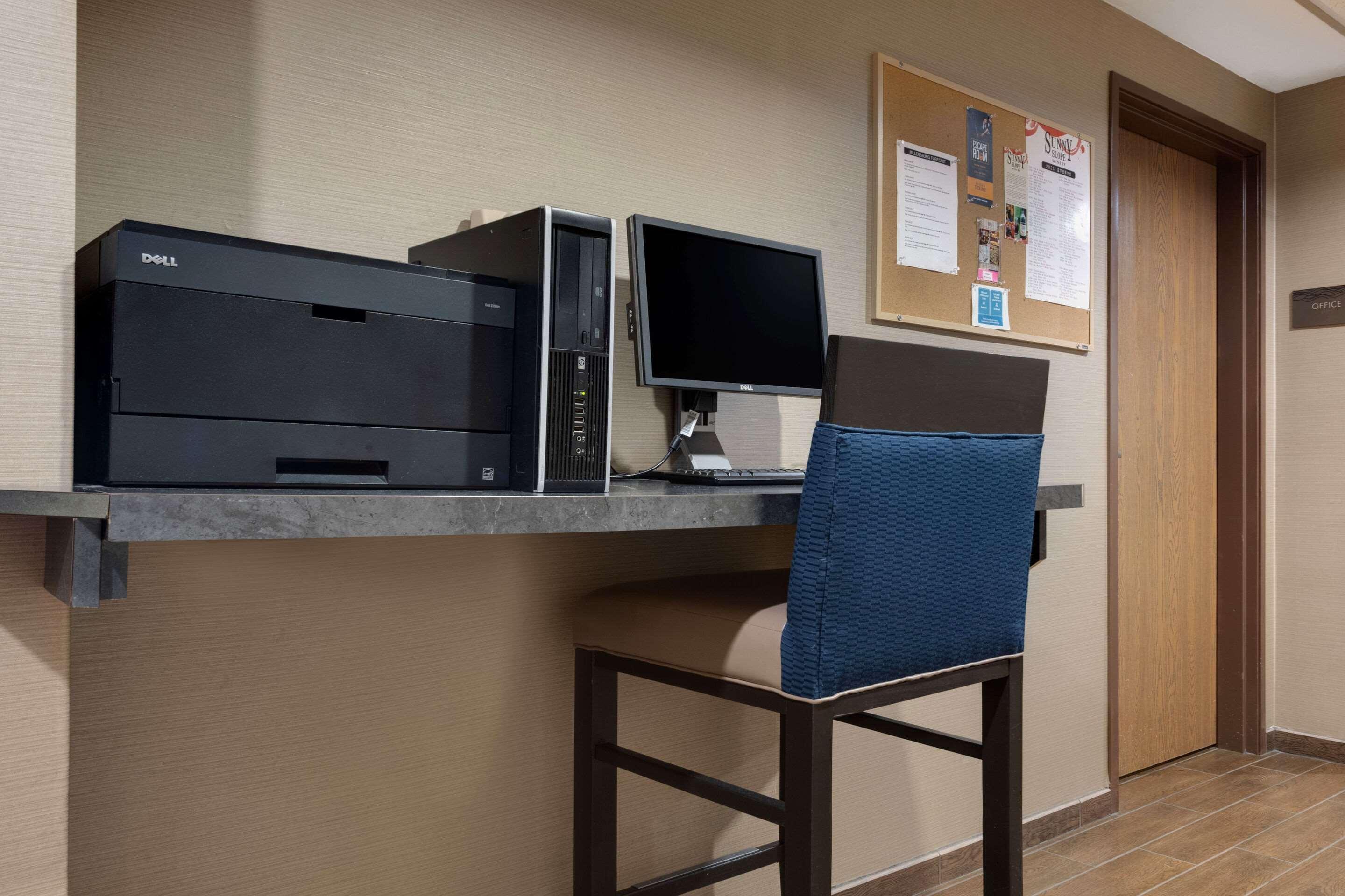 Comfort Inn Міллерсбург Екстер'єр фото